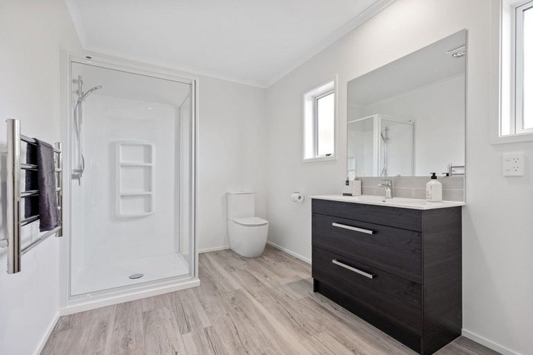 Photo of property in 180 Castlewold Drive, Bethlehem, Tauranga, 3110