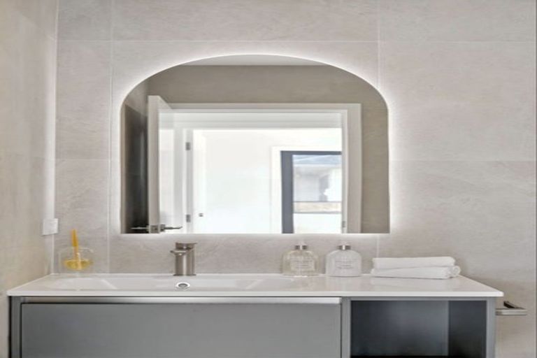 Photo of property in 166 Clifford Road, Lake Grassmere, Seddon, 7285