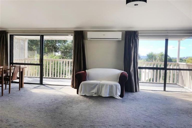 Photo of property in 17 Barberton Terrace, Red Hill, Papakura, 2110