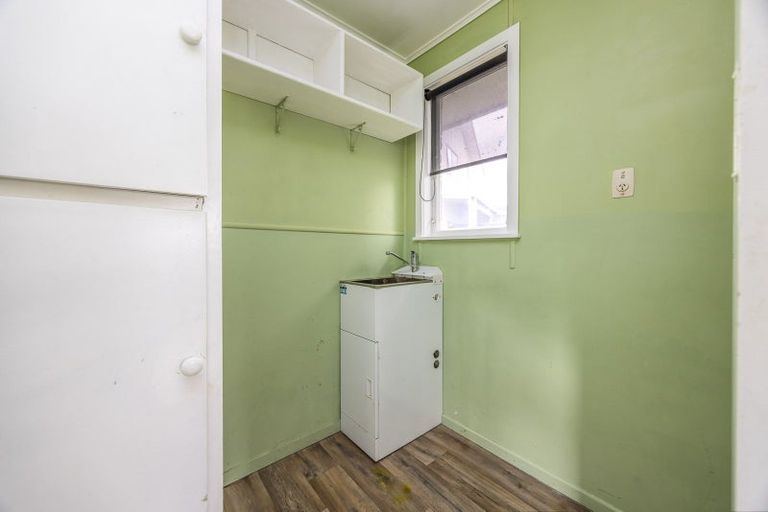 Photo of property in 37 Dominion Road, Papakura, 2110