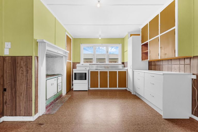 Photo of property in 13 Buckland Road, Tuakau, 2121