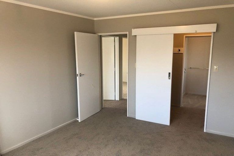 Photo of property in 28a Chelmarsh Place, Highbury, Palmerston North, 4412