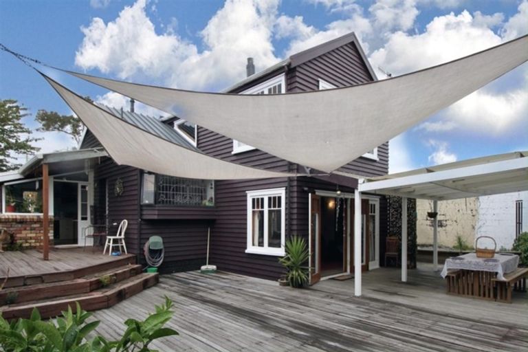 Photo of property in 219 Malfroy Road, Utuhina, Rotorua, 3015