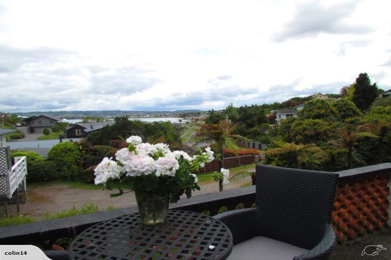 Photo of property in 35 Tremaine Avenue, Two Mile Bay, Taupo, 3330