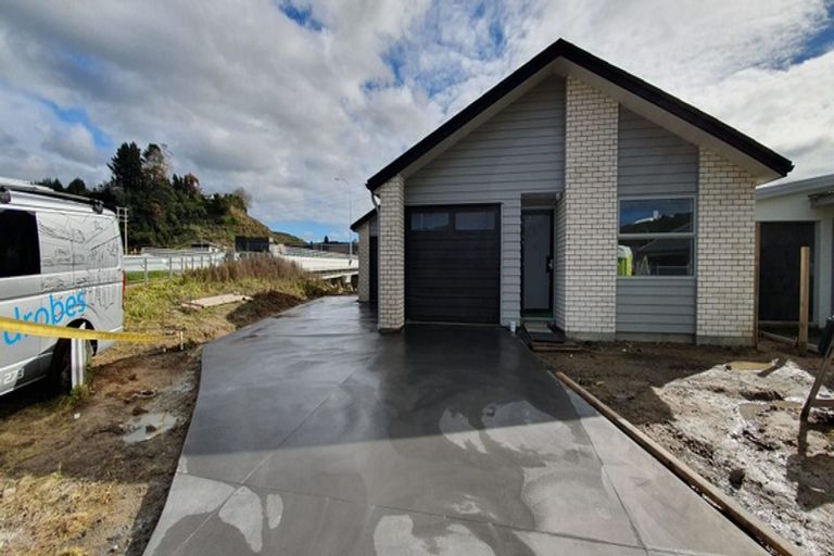 Photo of property in 1 Foley Grove, Pyes Pa, Tauranga, 3110