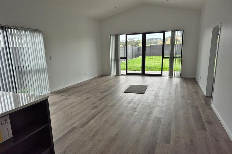 Photo of property in 5 Mataikokako Loop, Kawakawa Bay, 2585