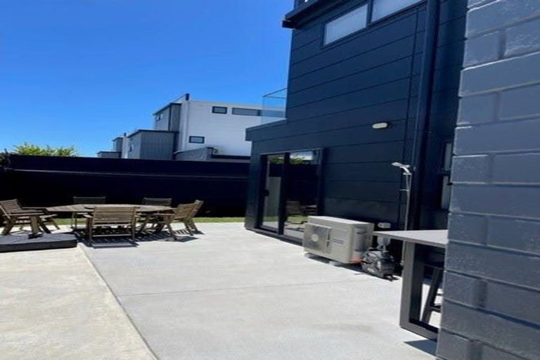 Photo of property in 14b Percy Road, Papamoa Beach, Papamoa, 3118