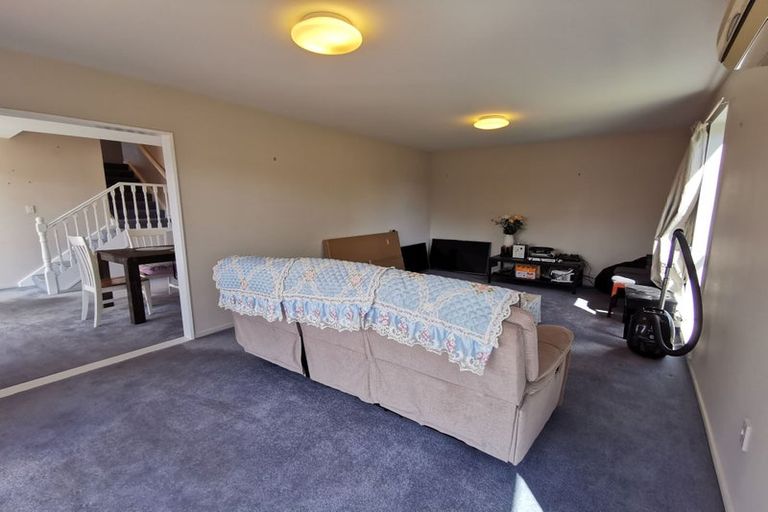 Photo of property in 19 Te Maru Place, Redwood, Christchurch, 8051