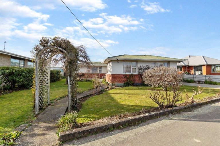 Photo of property in 42 Whitcombe Street, Temuka, 7920