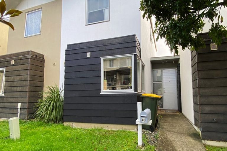 Photo of property in 40 Kirikiri Lane, East Tamaki, Auckland, 2013