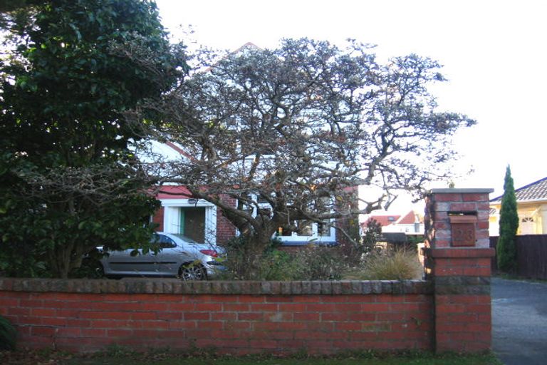 Photo of property in 23 Totara Crescent, Woburn, Lower Hutt, 5010