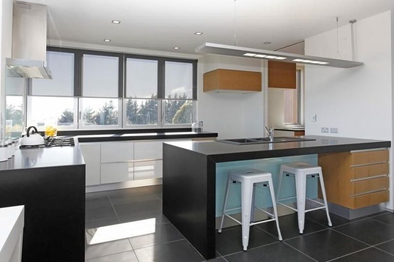 Photo of property in 12 Kenmure Drive, Huntsbury, Christchurch, 8022