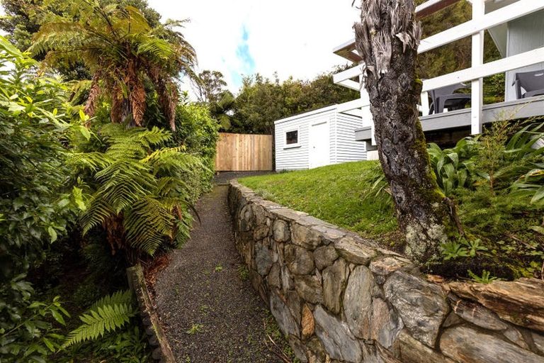 Photo of property in 73 Moenui Road, Havelock, Picton, 7281