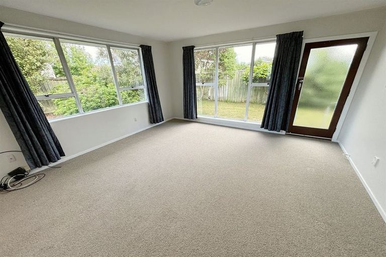 Photo of property in 2/35 Mecca Place, Linwood, Christchurch, 8062