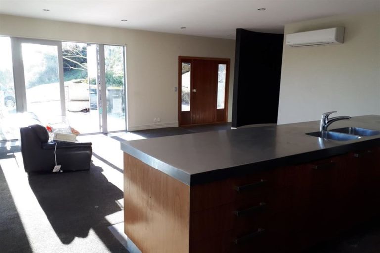 Photo of property in 4 Rockcrest Lane, Cashmere, Christchurch, 8022