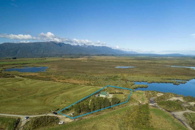 Photo of property in 153/23 Alma Road, Westport, 7892