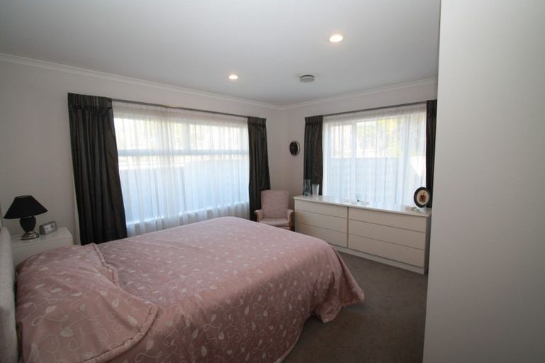 Photo of property in 32 Bulteel Street, New Plymouth, 4310