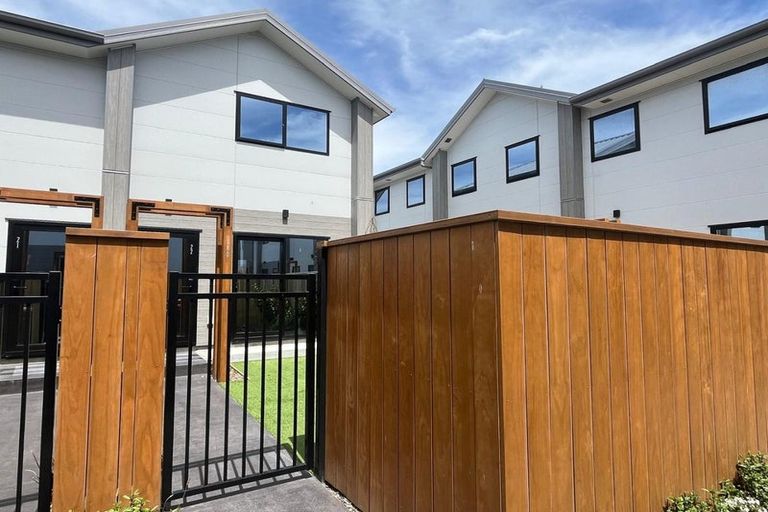 Photo of property in 22/180 Marine Parade, New Brighton, Christchurch, 8083