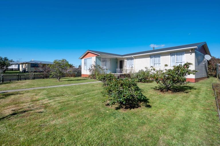 Photo of property in 165 Balmoral Drive, Tokoroa, 3420