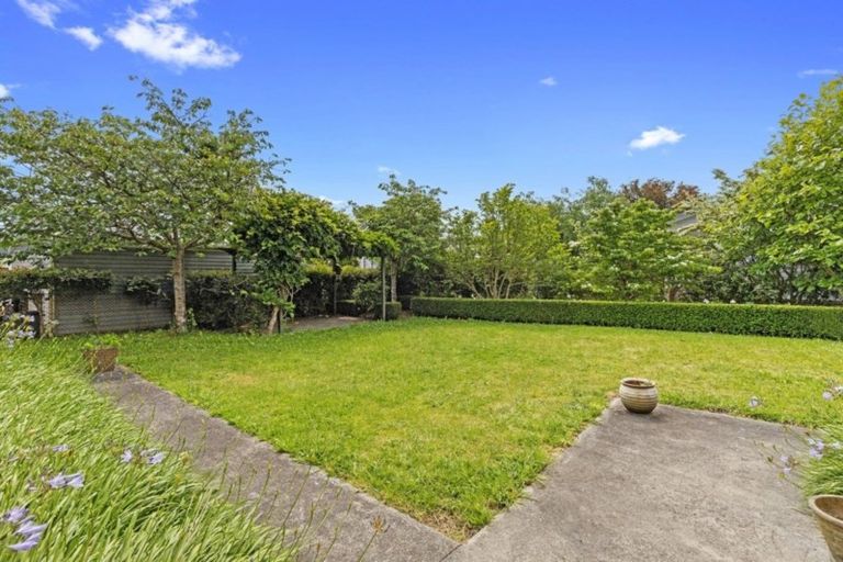 Photo of property in 43 Cambridge Road, Hillcrest, Hamilton, 3216