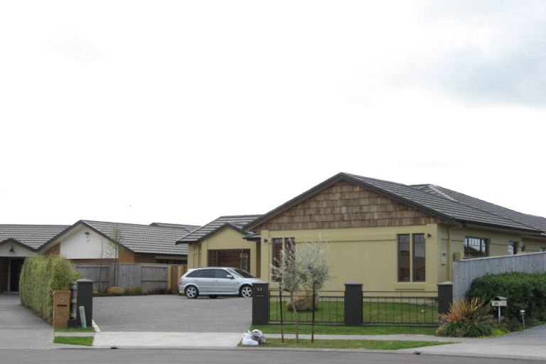 Photo of property in 21 Olive Grove, Havelock North, 4130