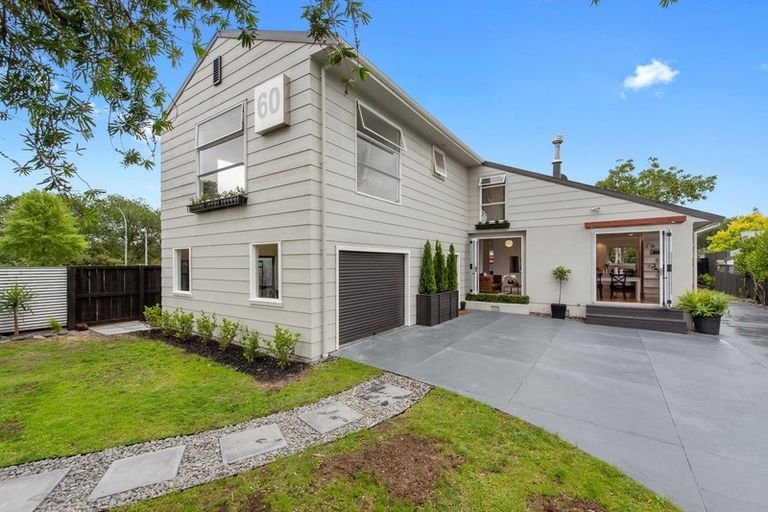 Photo of property in 60 Banbury Crescent, Fairfield, Hamilton, 3214