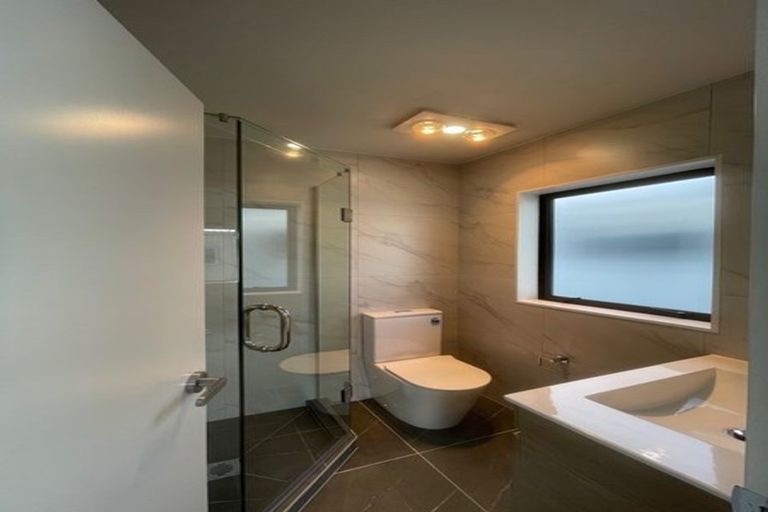 Photo of property in 106 Bellbird Street, Papakura, 2110