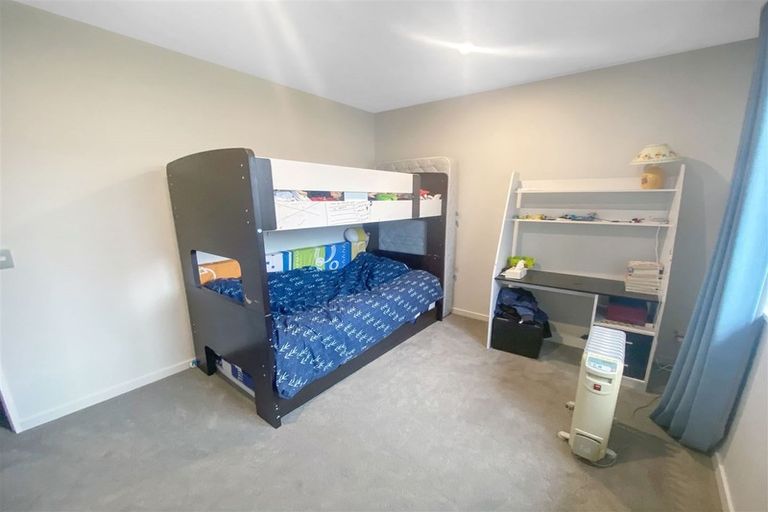 Photo of property in 9 Little Gem Road, Hornby, Christchurch, 8025