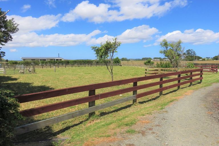 Photo of property in 91 Awakino Point Road East, Awakino Point, Dargaville, 0372