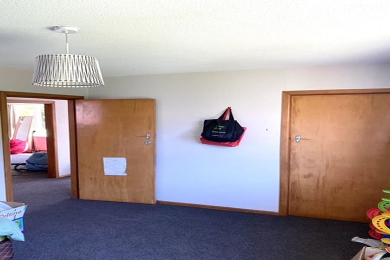 Photo of property in 2/6 Pulford Place, Ilam, Christchurch, 8041