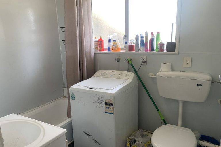 Photo of property in 18a Main Road, Wainuiomata, Lower Hutt, 5014