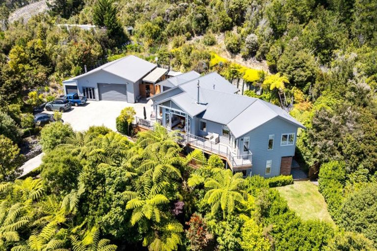 Photo of property in 39 Sylvan Way, Silverstream, Upper Hutt, 5019