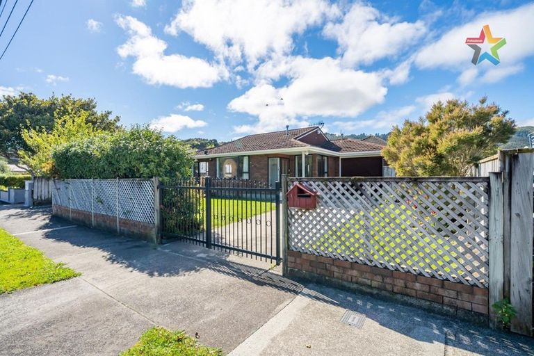 Photo of property in 1/147 Stokes Valley Road, Stokes Valley, Lower Hutt, 5019