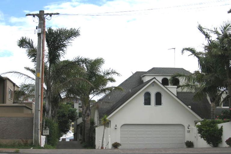 Photo of property in 1/16 Craig Road, Milford, Auckland, 0620