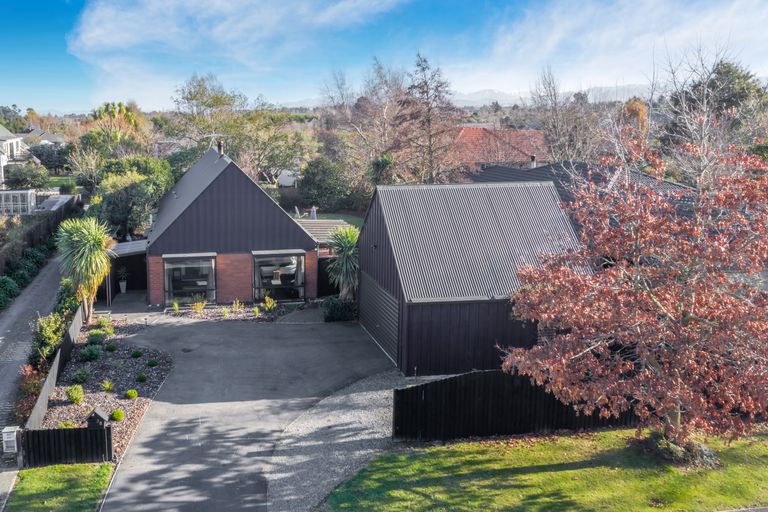 Photo of property in 38 Oakden Drive, Darfield, 7510