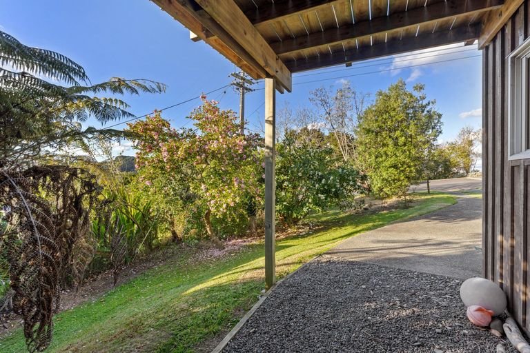 Photo of property in 6 Seatoun Avenue, Leigh, Warkworth, 0985