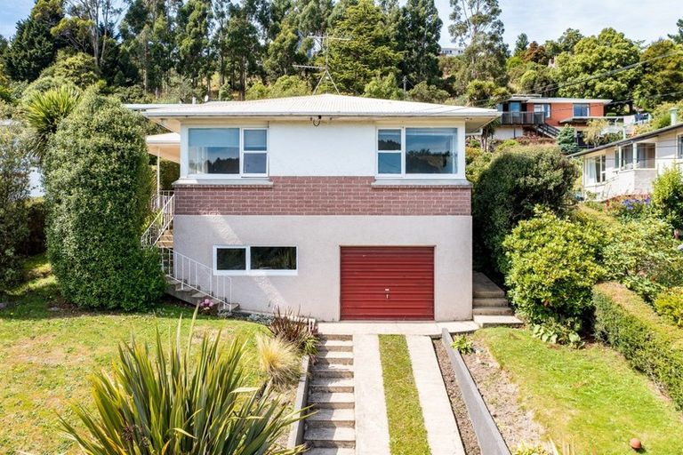 Photo of property in 92 Hocken Street, Kenmure, Dunedin, 9011