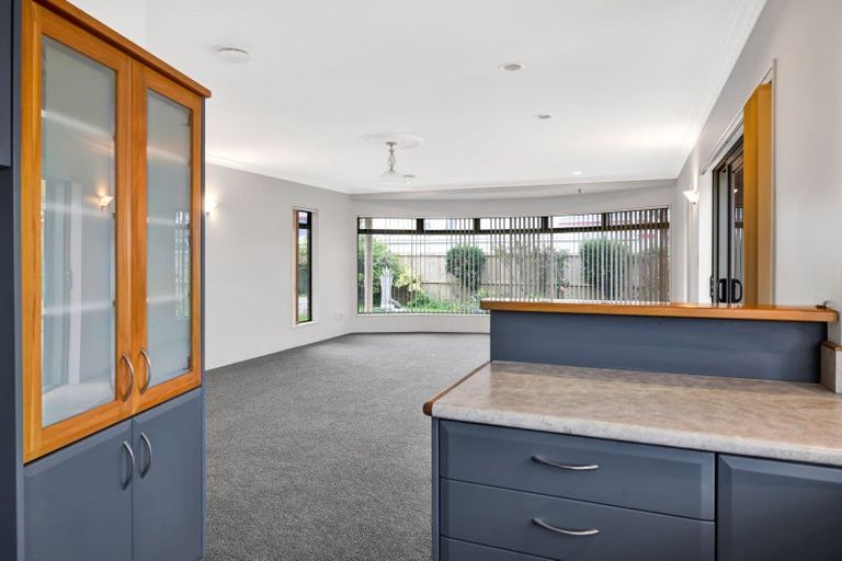 Photo of property in 21a Clemow Road, Fitzroy, New Plymouth, 4312