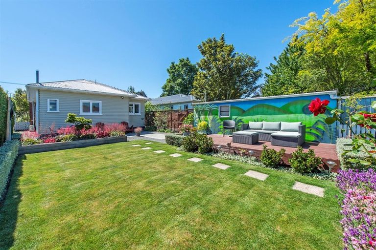 Photo of property in 98 Neville Street, Spreydon, Christchurch, 8024