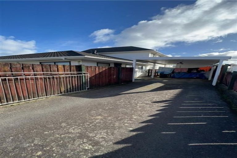 Photo of property in 1/22 Mason Street, Moera, Lower Hutt, 5010