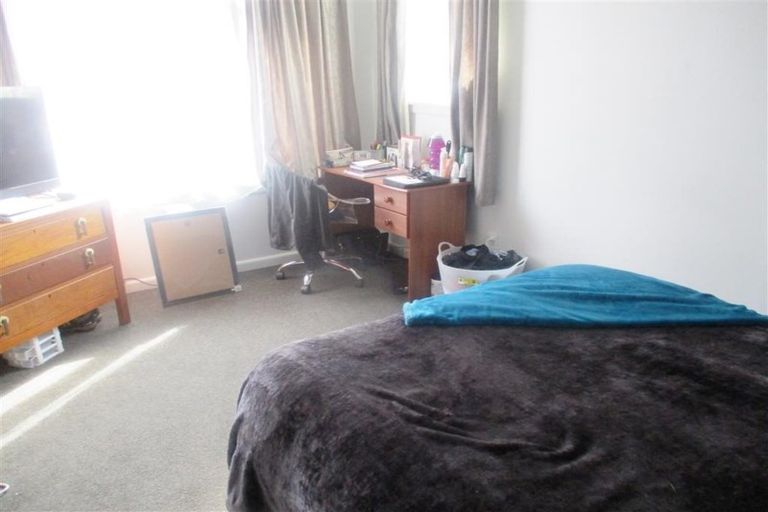 Photo of property in 85 Memorial Avenue, Ilam, Christchurch, 8053