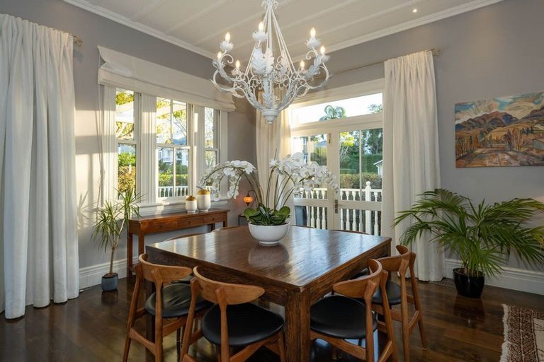 Photo of property in 86 Sarsfield Street, Herne Bay, Auckland, 1011