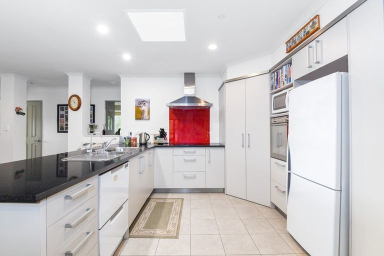 Photo of property in 29 Edward Payton Grove, Pukehangi, Rotorua, 3015