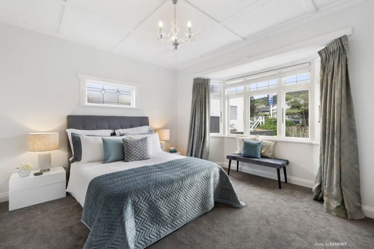 Photo of property in 29 Agra Crescent, Khandallah, Wellington, 6035