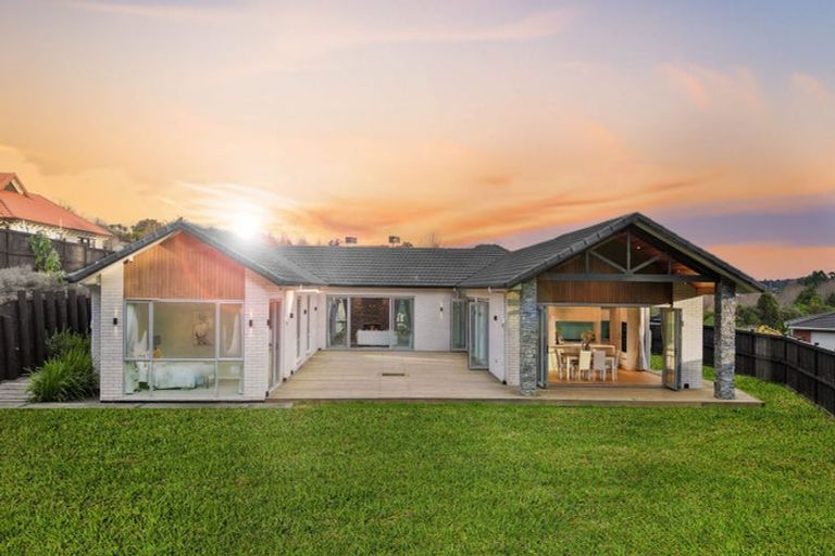 Photo of property in 27 Tau Drive, Flat Bush, Auckland, 2019