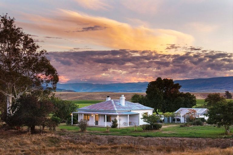 Photo of property in 156 Munroes Lane, Tarras, Cromwell, 9383