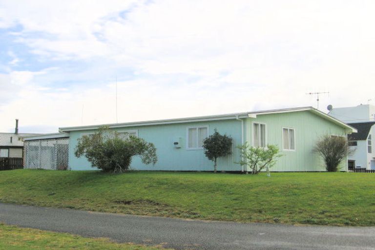Photo of property in 500 Harbour View Road, Whangamata, 3620