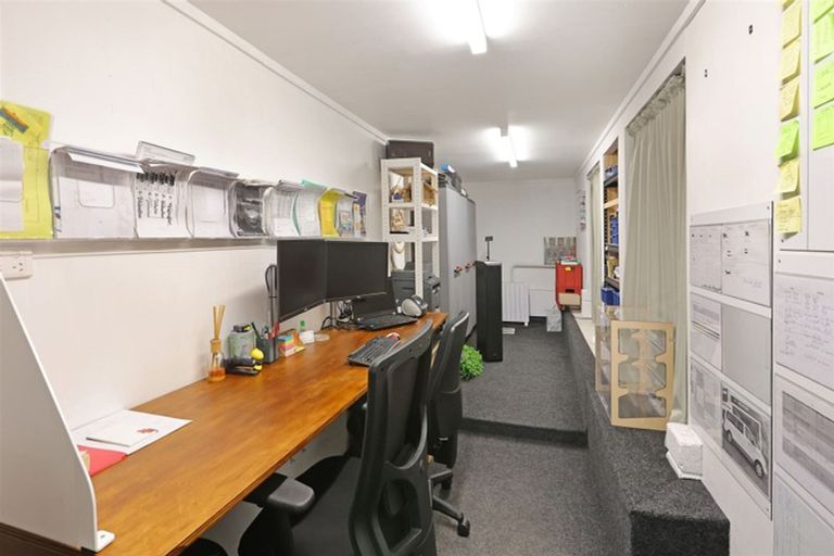 Photo of property in 1/56 Woodglen Road, Glen Eden, Auckland, 0602