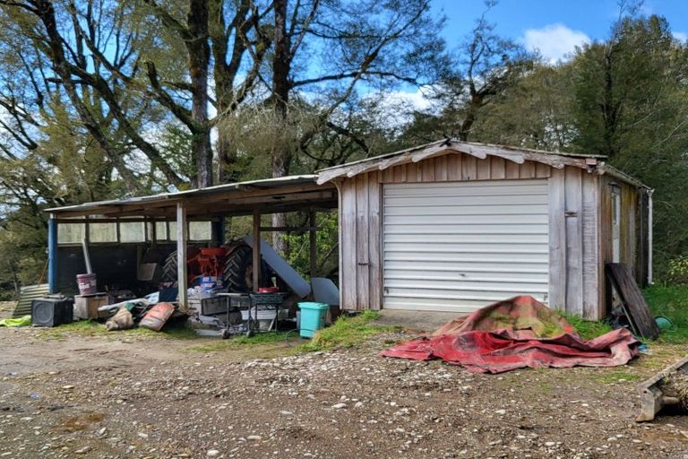 Photo of property in 774 Atarau Road, Atarau, Blackball, 7871