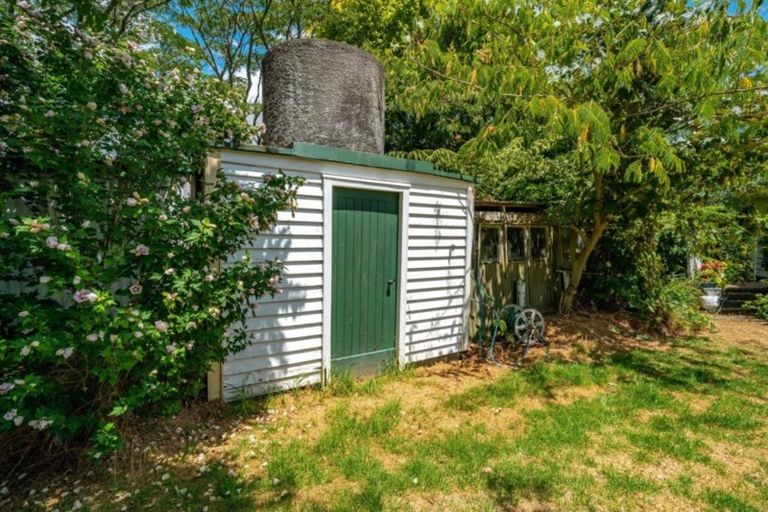 Photo of property in 29 Pipiroa Road, Ngatea, 3503